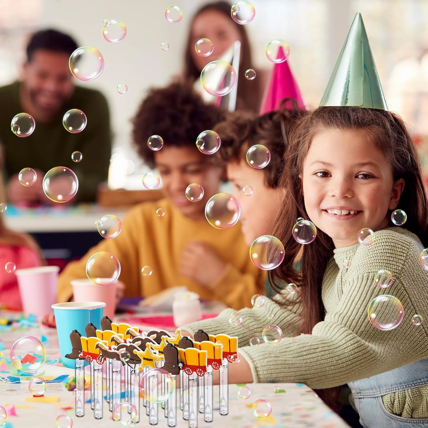 30 Pcs Bubbles Party Favors Mini Bubble Wands Tube Bulk Theme Maker Goodie Bags Stuffer Prizes Birthday Gift for Solution(Western)