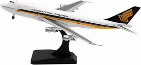 Alloy Collectible Plane 1 400 for Singapore Airlines Boeing B747-200 Diecast Aircraft Jet Model 9V-SQO Miniatures Set