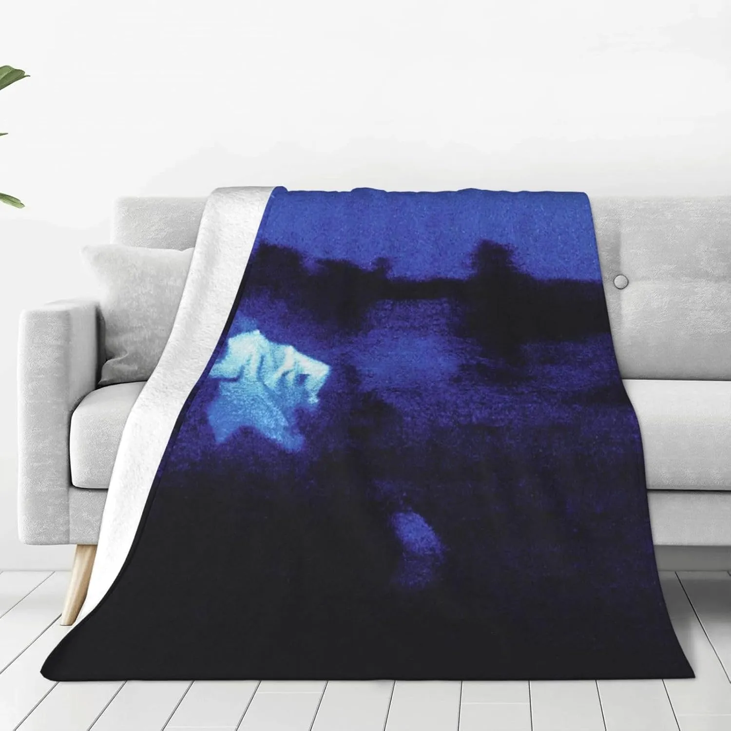 Daniel Music Caesar Fleece Throw Blanket Flannel Air Conditioning Quilt for Couch Camping Travel 80"x60"