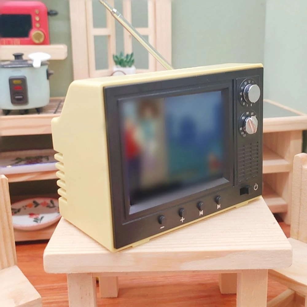 Doll House TV, 1:12 Scale Miniature Retro TV Television Doll House Furniture Decor Model, Can Play Video