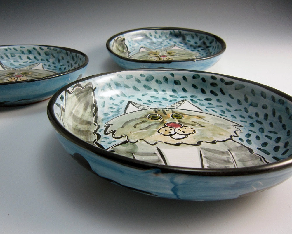 Grey and White Maine Coon Cat Feeding Dish