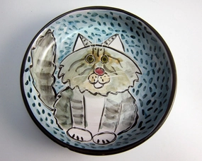 Grey and White Maine Coon Cat Feeding Dish