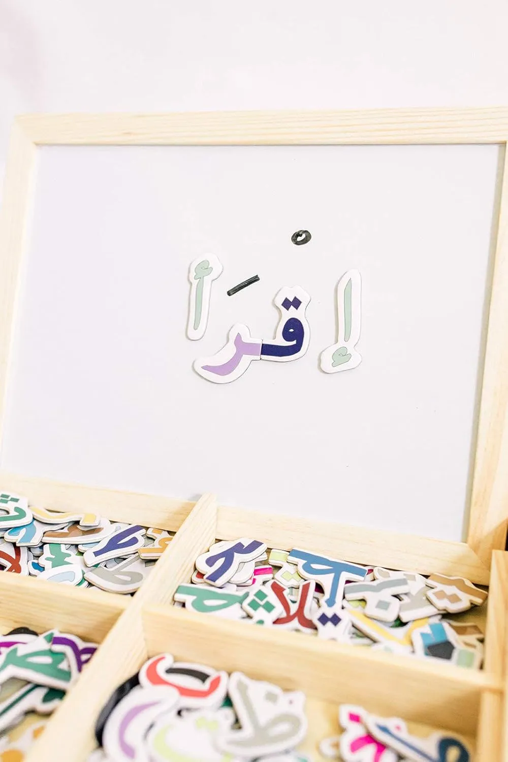 ILM Toolbox Build-A-Word Magnetic Arabic Letter Alphabet Set for Kids, 143 Wooden Arabic Letters in a Wooden Storage Box with Dry Erase Board