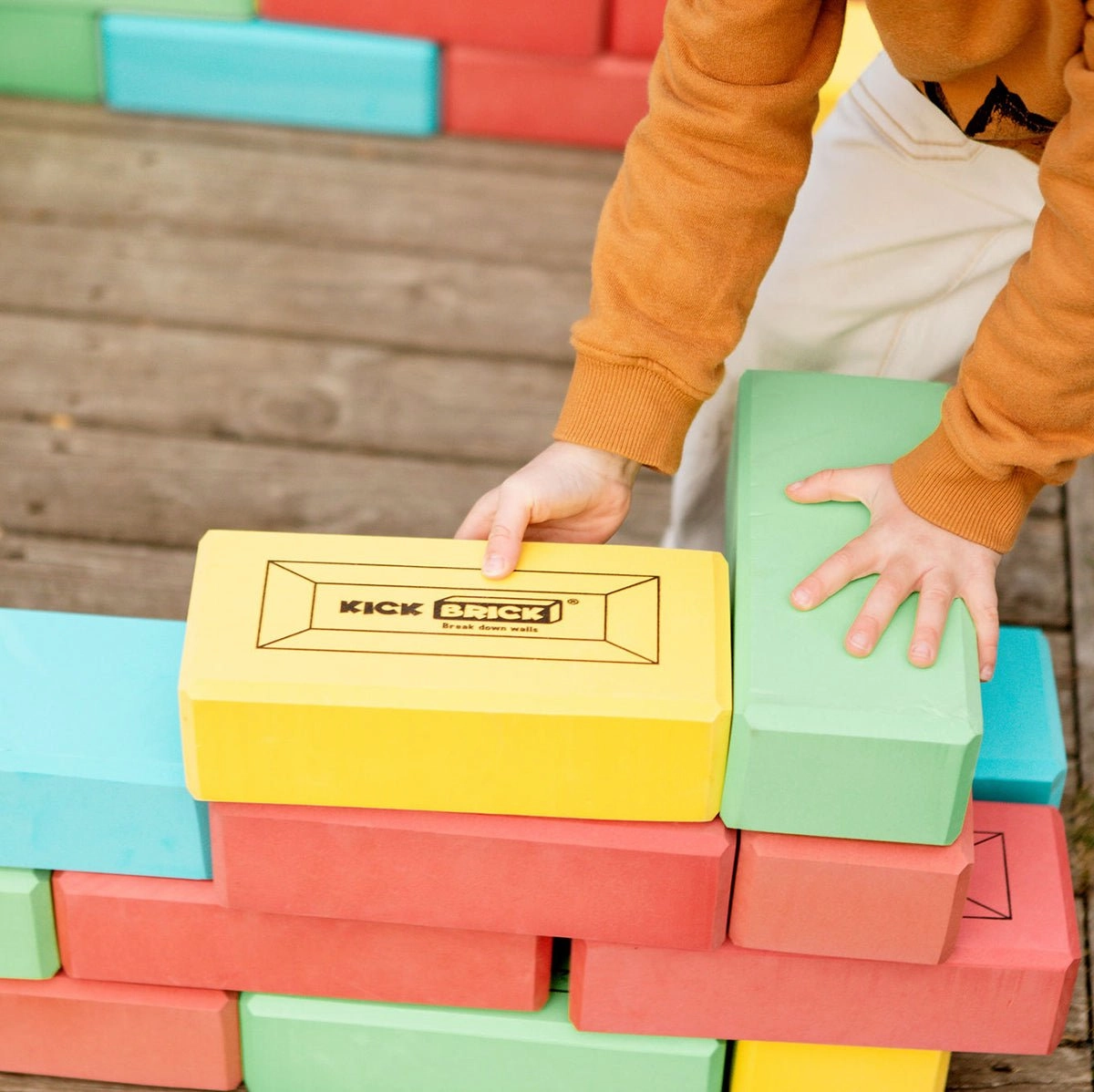 Kick Brick Blue Green