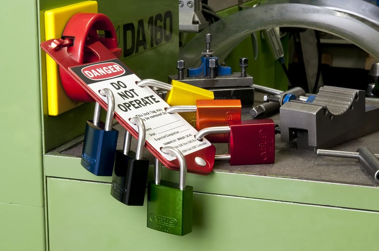 Lockout Padlock, KD, Purple, 1/4 in. Dia.