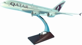 Mini Aircraft Model 1 200 for A380 Static Die Cast Alloy Scale Passenger Simulation Aircraft Model Collection Souvenir Airplane Kit