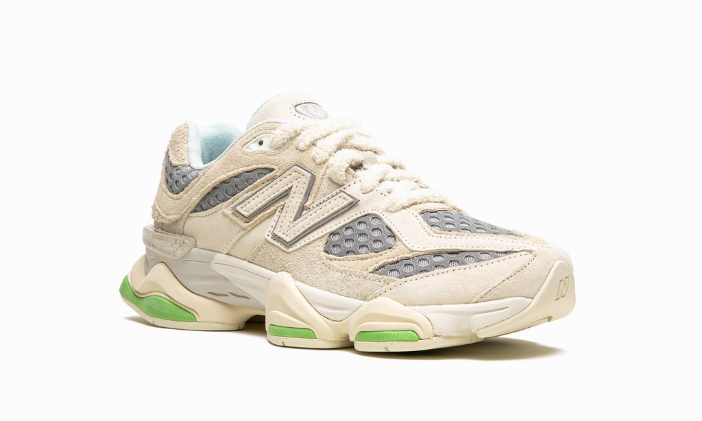 New Balance 9060 Bricks and Wood