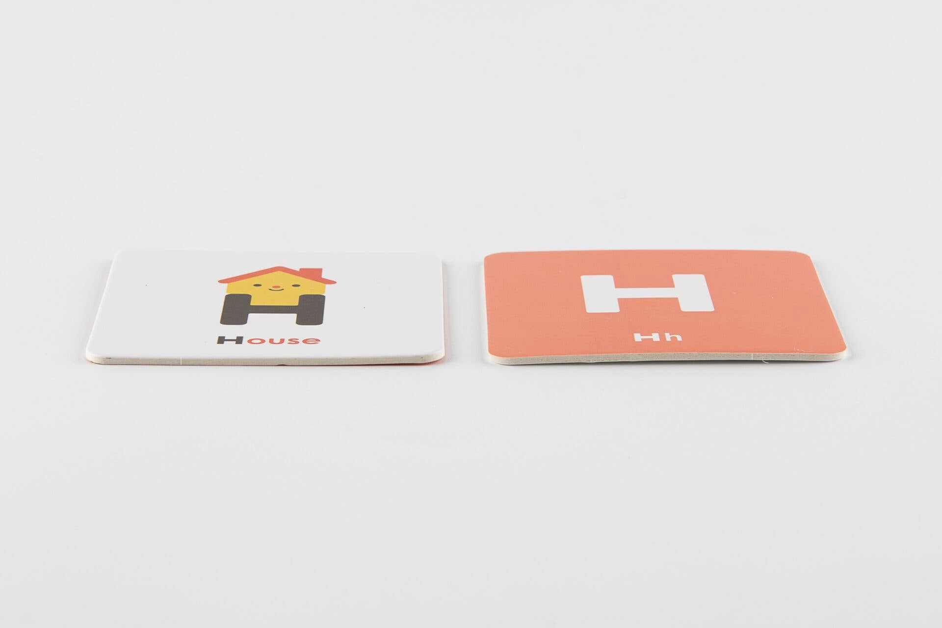 Oioiooi - Magnetic Alphabet Play Set