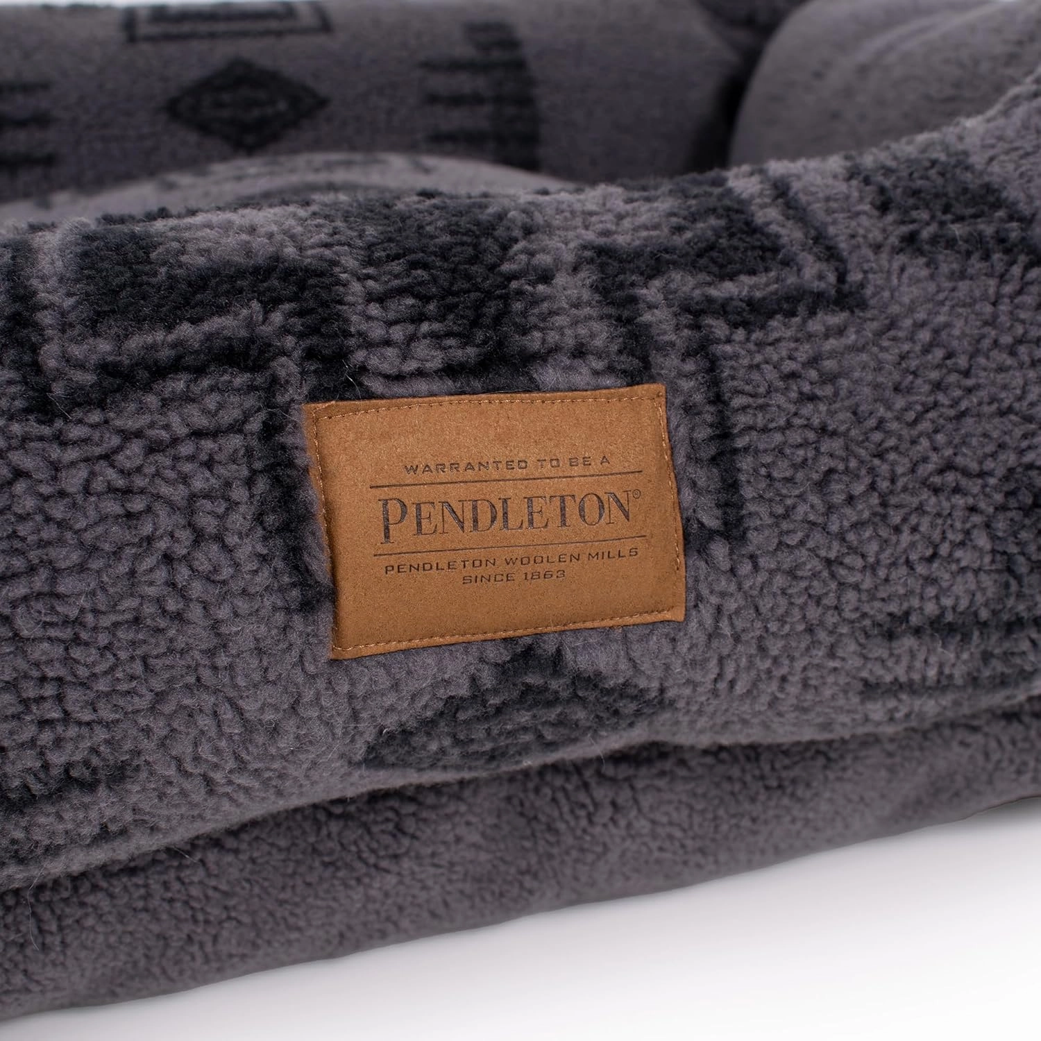 PENDLETON Harding Tonal Berber Kuddler Dog Bed in Gray, XL