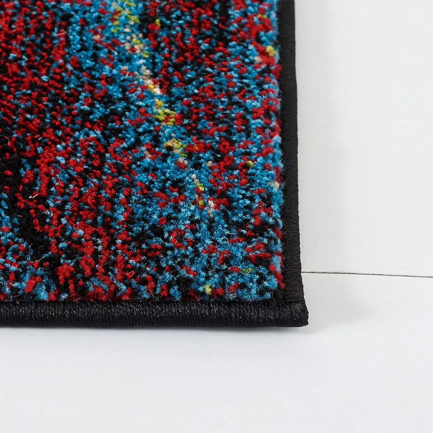 SAFAVIEH Glacier Collection Area Rug - 8' x 10', Red & Green, Modern Abstract Design, Non-Shedding & Easy Care, Ideal for High Traffic Areas in Living Room, Bedroom (GLA126Q)