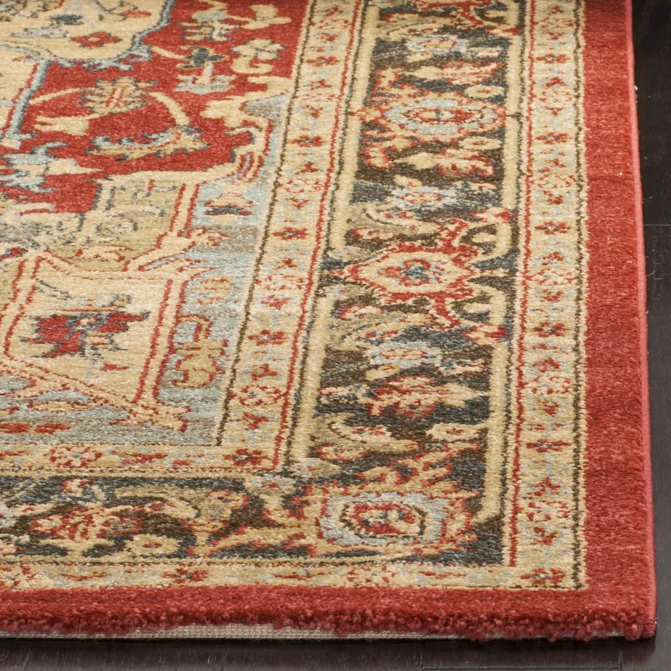 SAFAVIEH Mahal Collection Area Rug - 8' x 10', Natural & Navy, Traditional Oriental Design, Non-Shedding & Easy Care, Ideal for High Traffic Areas in Living Room, Bedroom (MAH625B)