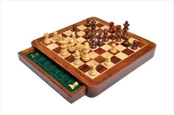 The House of Staunton Wooden Magnetic Travel Chess Set - 10" Square