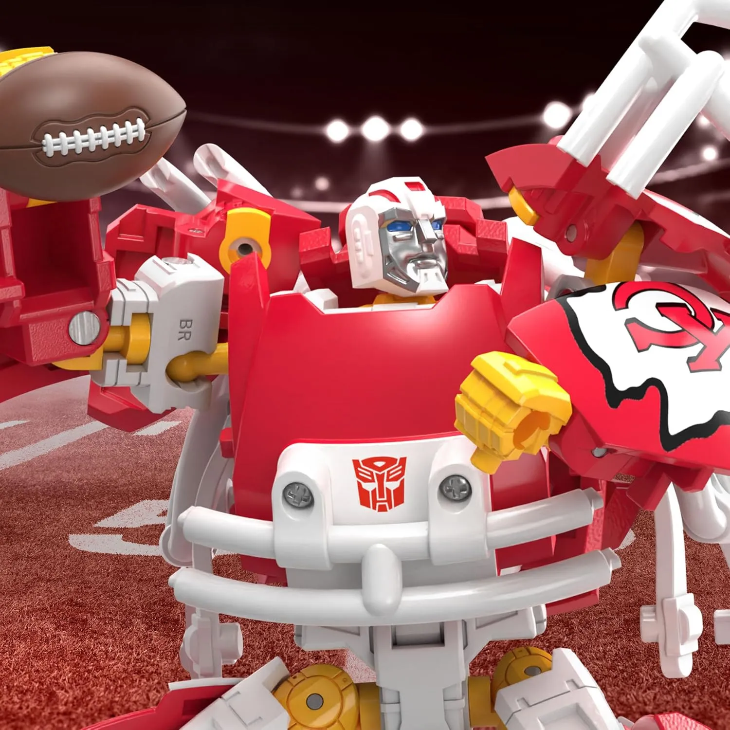 Transformers NFL Kansas City Chiefs KC-59, 5.5-Inch Action Figure Changes from Robot to Helmet, Football Toys for Ages 8 