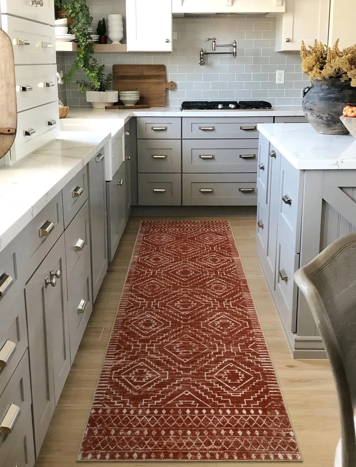 Wonnitar Moroccan 2'6"x8' Hallway Runner Rug, Washable Long Farmhouse Laundry Room Rug Runner, Non-Skid Boho Tribal Geometric Floor Carpet Runners for Kitchen Entrance Bathroom (Brown,2'6"x8')